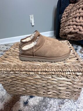 Ugg classic slippers